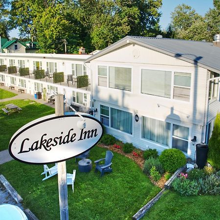 Lakeside Inn Orillia Exterior photo