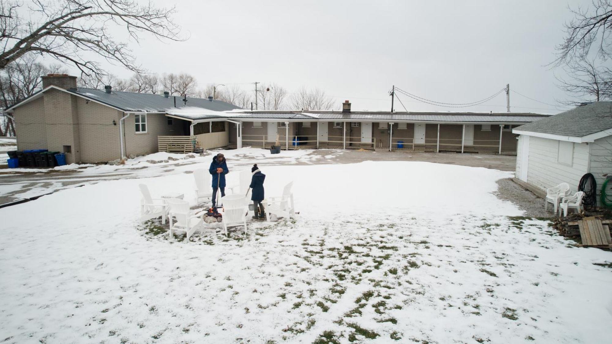 Lakeside Inn Orillia Exterior photo
