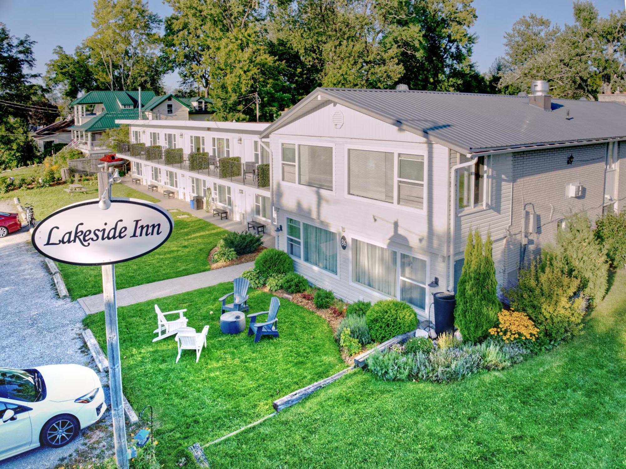 Lakeside Inn Orillia Exterior photo